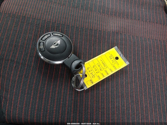 2013 Mini Countryman Cooper S მანქანა იყიდება აუქციონზე, vin: WMWZC3C50DWM28397, აუქციონის ნომერი: 45060358