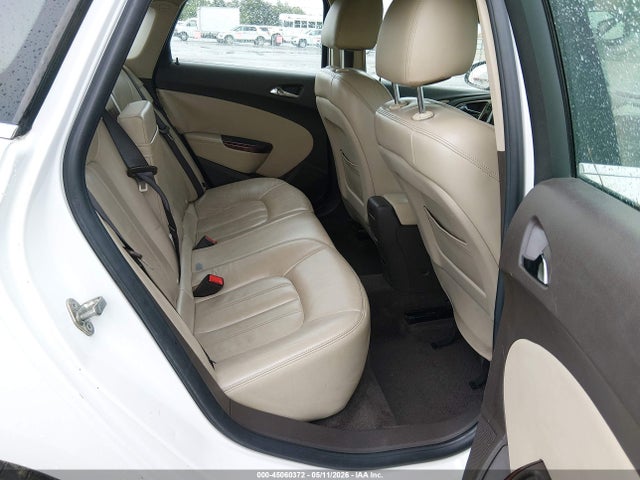 45060372 :رقم المزاد ، 1G4PS5SK5D4209345 vin ، 2013 Buick Verano Leather Group مزاد بيع