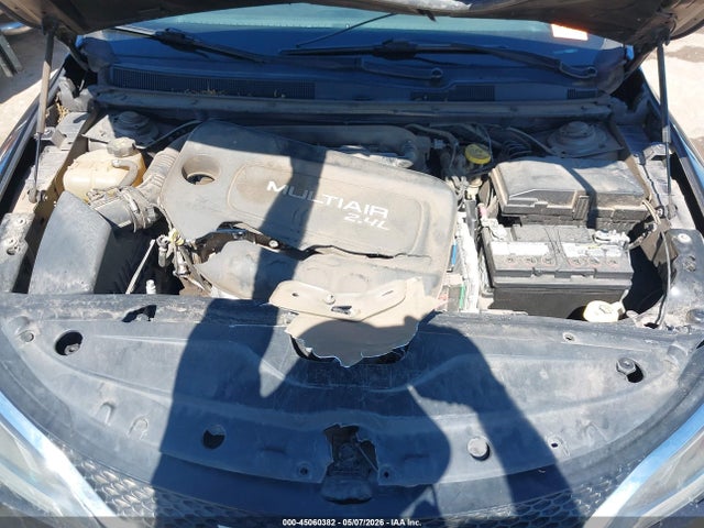 Aukcja sprzedaży 2015 Chrysler 200 Limited, vin: 1C3CCCAB5FN610854, numer aukcji: 45060382