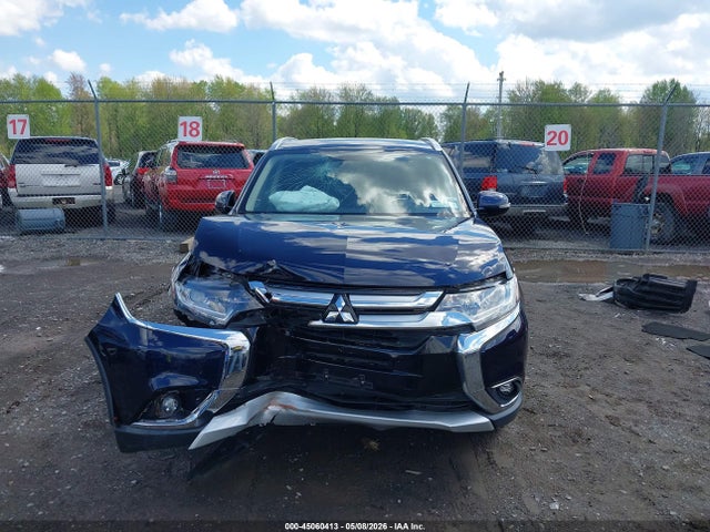 Auction sale of the 2018 Mitsubishi Outlander Sel, vin: JA4AZ3A33JJ000567, lot number: 45060413