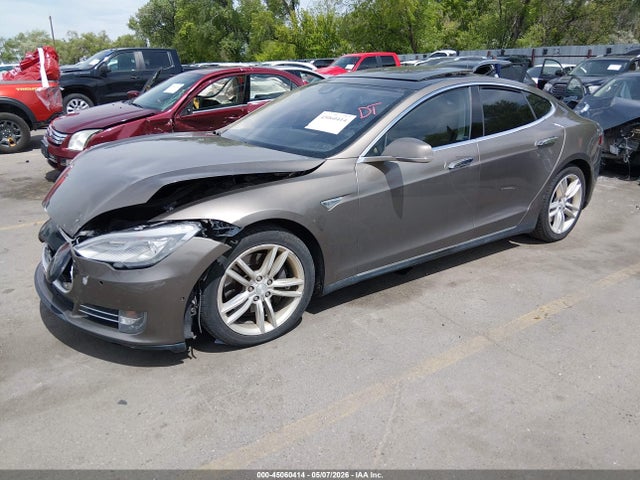 Aukcja sprzedaży 2015 Tesla Model S, vin: 5YJSA1H20FF096434, numer aukcji: 45060414