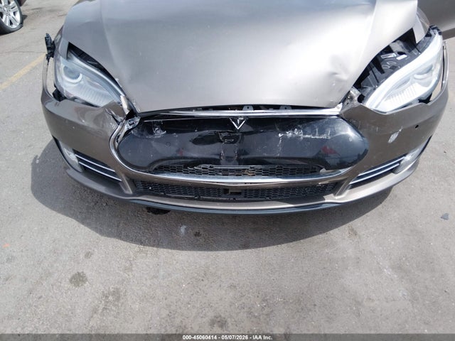 Aukcja sprzedaży 2015 Tesla Model S, vin: 5YJSA1H20FF096434, numer aukcji: 45060414