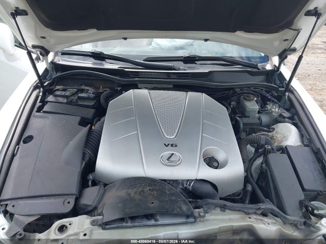 45060416 :رقم المزاد ، JTHFE2C29B2505139 vin ، 2011 Lexus Is 350c مزاد بيع