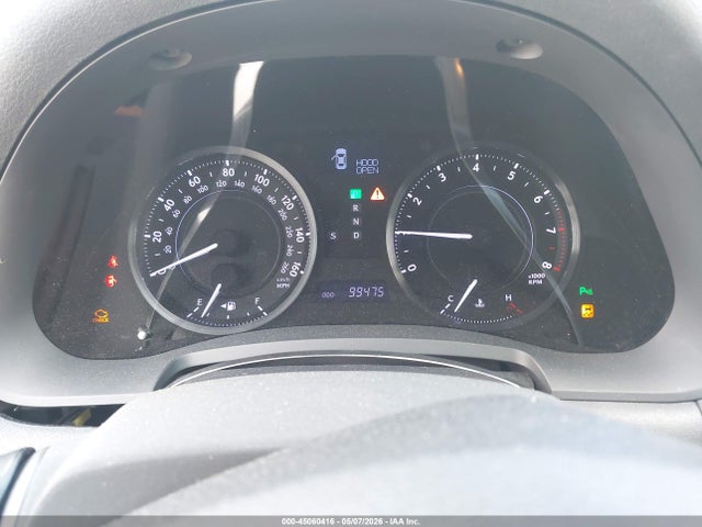 45060416 :رقم المزاد ، JTHFE2C29B2505139 vin ، 2011 Lexus Is 350c مزاد بيع
