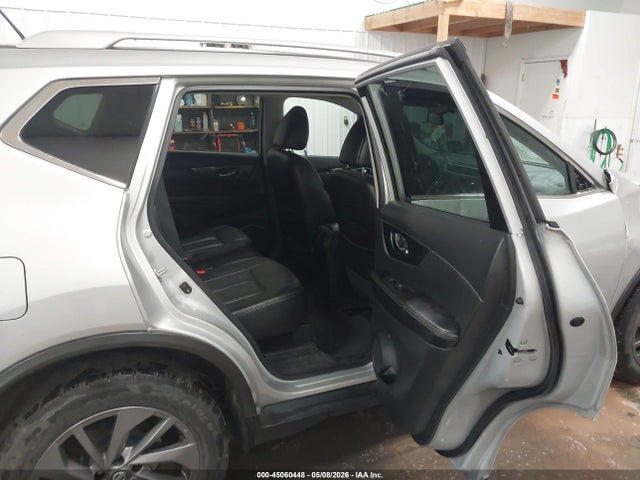 2016 Nissan Rogue Sl მანქანა იყიდება აუქციონზე, vin: 5N1AT2MV1GC861530, აუქციონის ნომერი: 45060448