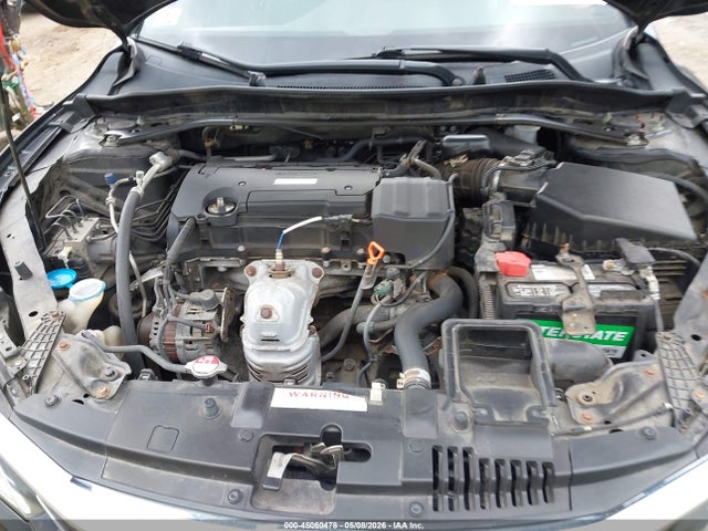 45060478 :رقم المزاد ، 1HGCR2F58HA287340 vin ، 2017 Honda Accord Sport مزاد بيع
