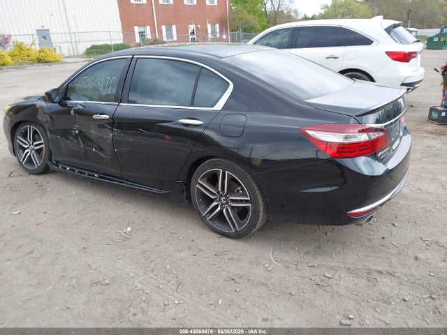 45060478 :رقم المزاد ، 1HGCR2F58HA287340 vin ، 2017 Honda Accord Sport مزاد بيع
