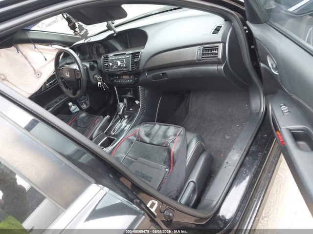 45060478 :رقم المزاد ، 1HGCR2F58HA287340 vin ، 2017 Honda Accord Sport مزاد بيع