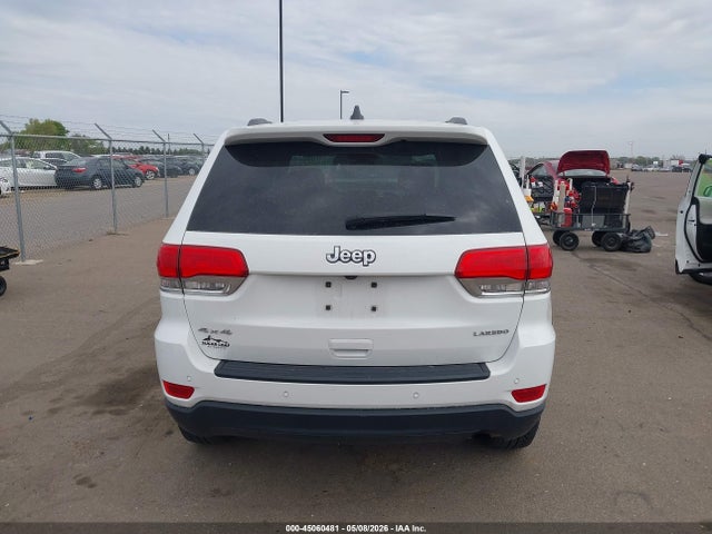 1C4RJFAG6HC715345 Jeep Grand Cherokee Laredo 4x4