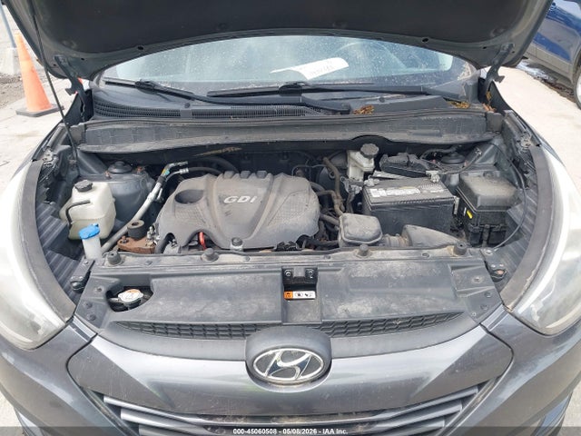 KM8JU3AG4FU990203 Hyundai TUCSON SE