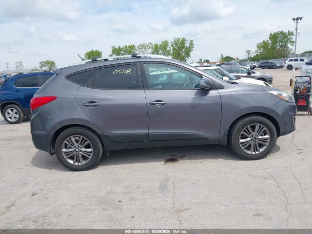 KM8JU3AG4FU990203 Hyundai TUCSON SE
