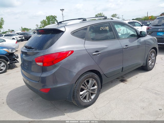 KM8JU3AG4FU990203 Hyundai TUCSON SE