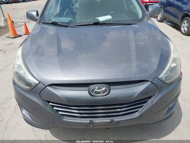KM8JU3AG4FU990203 Hyundai TUCSON SE