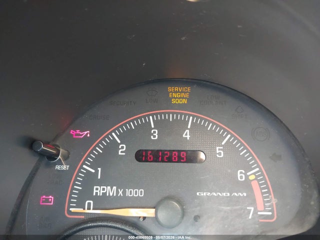 2001 Pontiac Grand Am Se1 მანქანა იყიდება აუქციონზე, vin: 1G2NF52T31C177574, აუქციონის ნომერი: 45060509