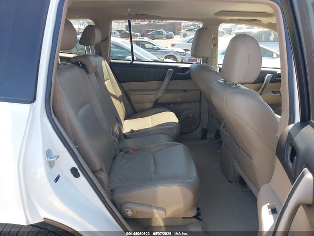 45060523 :رقم المزاد ، JTEDS43A882050616 vin ، 2008 Toyota Highlander Sport مزاد بيع
