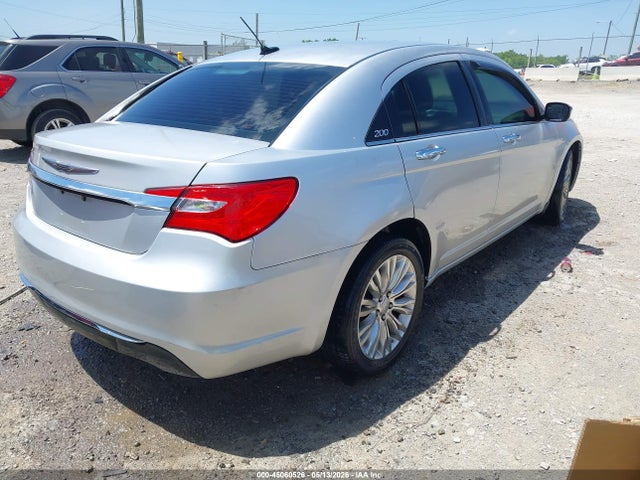 2012 Chrysler 200 Limited მანქანა იყიდება აუქციონზე, vin: 1C3CCBCB0CN121670, აუქციონის ნომერი: 45060526