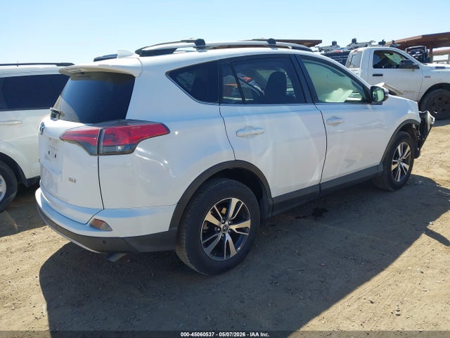 JTMWFREV2JJ728710 Toyota Rav4 Xle