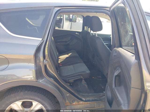 45060546 :رقم المزاد ، 1FMCU9GX5FUA97847 vin ، 2015 Ford Escape Se مزاد بيع