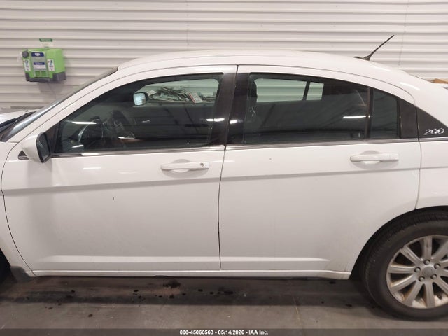 Aukcja sprzedaży 2013 Chrysler 200 Touring, vin: 1C3CCBBB8DN601667, numer aukcji: 45060563