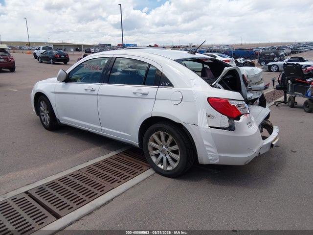 Aukcja sprzedaży 2013 Chrysler 200 Touring, vin: 1C3CCBBB8DN601667, numer aukcji: 45060563