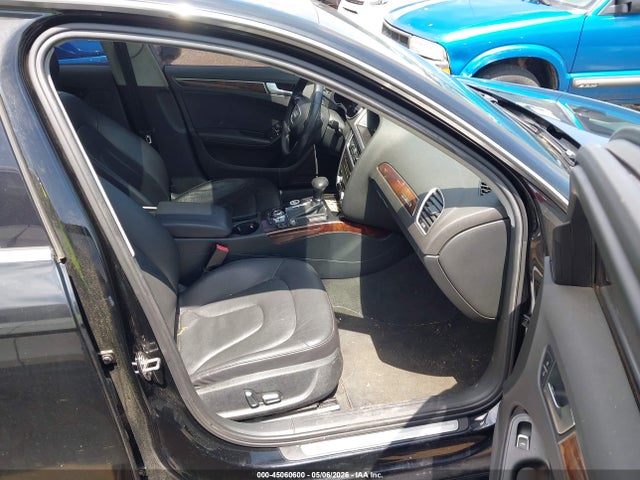 45060600 :رقم المزاد ، WAUFFAFL0EN010809 vin ، 2014 Audi A4 2.0t Premium مزاد بيع