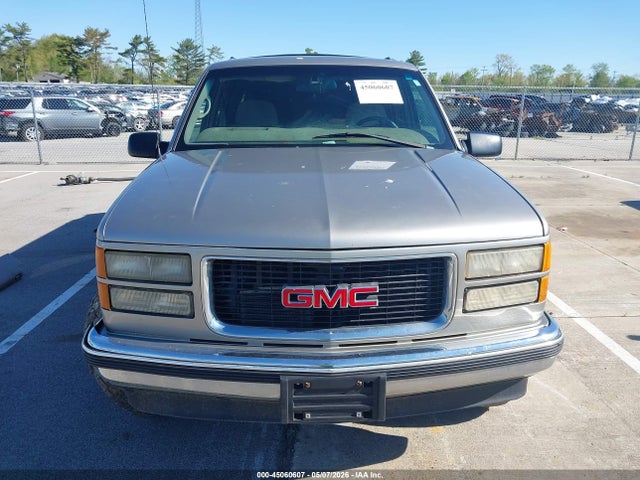 Продаж на аукціоні авто 1999 Gmc Suburban 1500 Slt Cmi, vin: 3GKFK16R8XG539802, номер лоту: 45060607