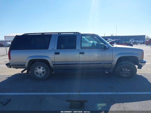 Продаж на аукціоні авто 1999 Gmc Suburban 1500 Slt Cmi, vin: 3GKFK16R8XG539802, номер лоту: 45060607