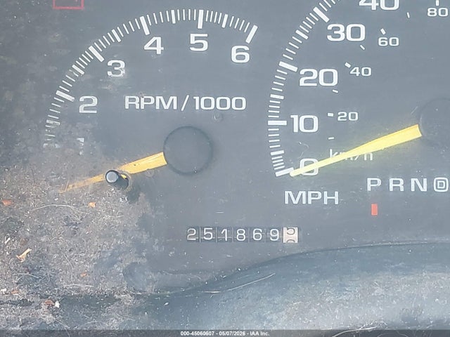 Продаж на аукціоні авто 1999 Gmc Suburban 1500 Slt Cmi, vin: 3GKFK16R8XG539802, номер лоту: 45060607