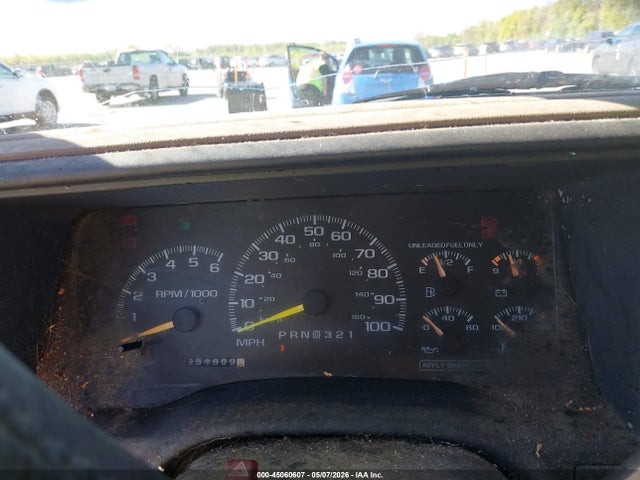 Продаж на аукціоні авто 1999 Gmc Suburban 1500 Slt Cmi, vin: 3GKFK16R8XG539802, номер лоту: 45060607
