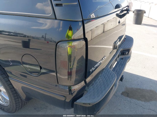 2005 Gmc Yukon Xl 1500 Denali მანქანა იყიდება აუქციონზე, vin: 1GKFK66UX5J265970, აუქციონის ნომერი: 45060621