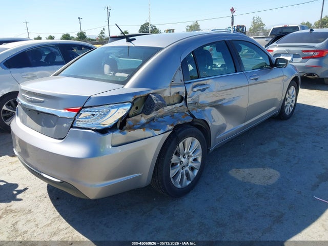 2014 Chrysler 200 Lx მანქანა იყიდება აუქციონზე, vin: 1C3CCBAB1EN142436, აუქციონის ნომერი: 45060626