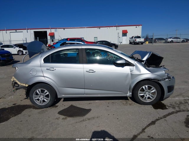 Продаж на аукціоні авто 2015 Chevrolet Sonic Lt Auto, vin: 1G1JC5SH8F4219701, номер лоту: 45060641