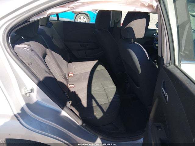 Продаж на аукціоні авто 2015 Chevrolet Sonic Lt Auto, vin: 1G1JC5SH8F4219701, номер лоту: 45060641