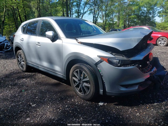 2018 Mazda Cx-5 Touring მანქანა იყიდება აუქციონზე, vin: JM3KFBCM8J0306650, აუქციონის ნომერი: 45060680