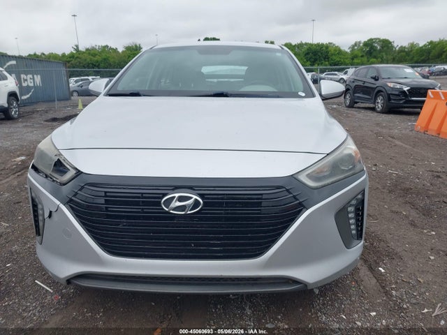 2017 Hyundai Ioniq Hybrid Limited მანქანა იყიდება აუქციონზე, vin: KMHC85LC7HU023591, აუქციონის ნომერი: 45060693