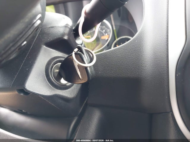 2016 Jeep Compass Latitude მანქანა იყიდება აუქციონზე, vin: 1C4NJCEA0GD675808, აუქციონის ნომერი: 45060694