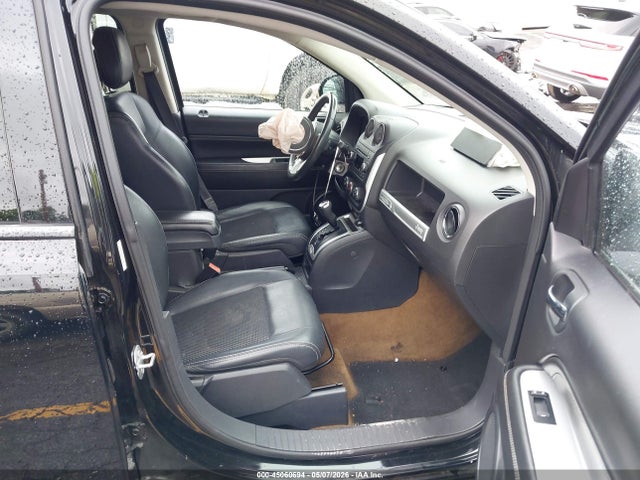 2016 Jeep Compass Latitude მანქანა იყიდება აუქციონზე, vin: 1C4NJCEA0GD675808, აუქციონის ნომერი: 45060694