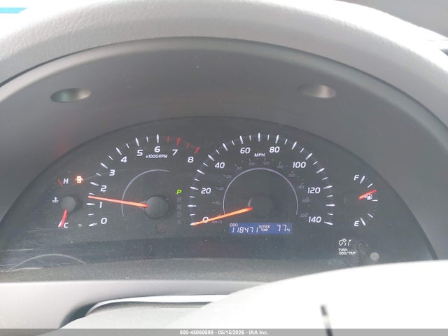 45060698 :رقم المزاد ، 4T4BF3EK1AR058567 vin ، 2010 Toyota Camry Le مزاد بيع