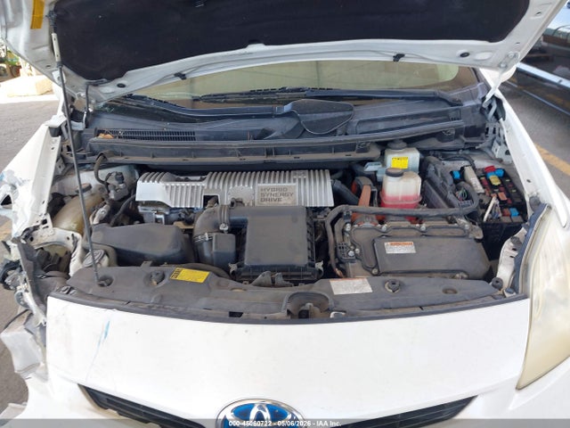 JTDKN3DU3F1892692 Toyota Prius Two