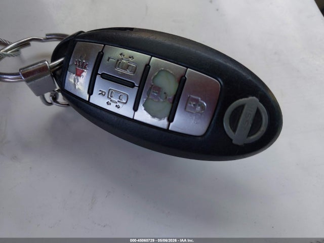 JN8AE2KP6H9168832 Nissan Quest Sv
