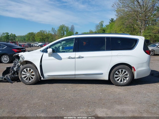 Aukcja sprzedaży 2018 Chrysler Pacifica Touring L, vin: 2C4RC1BG8JR292017, numer aukcji: 45060738
