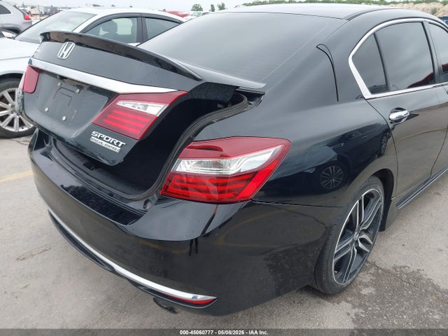 45060777 :رقم المزاد ، 1HGCR2F11HA290464 vin ، 2017 Honda Accord Sport Se مزاد بيع