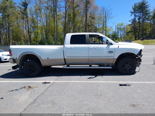 45060781 :رقم المزاد ، 3C63RRKL7FG546613 vin ، 2015 Ram 3500 Longhorn مزاد بيع