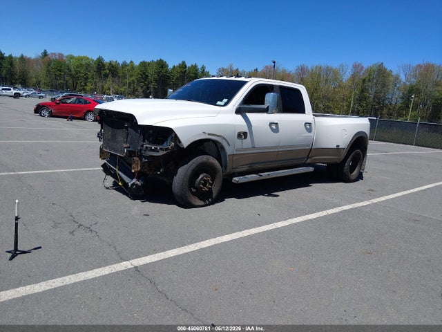 45060781 :رقم المزاد ، 3C63RRKL7FG546613 vin ، 2015 Ram 3500 Longhorn مزاد بيع
