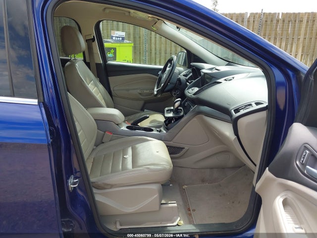 2015 Ford Escape Se მანქანა იყიდება აუქციონზე, vin: 1FMCU9GX8FUA49355, აუქციონის ნომერი: 45060799