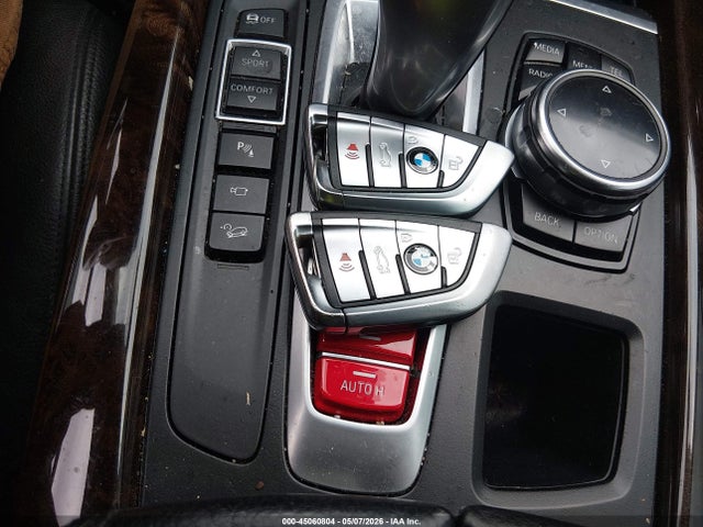 Продажа на аукционе авто 2015 Bmw X5 Xdrive35d, vin: 5UXKS4C59F0J97596, номер лота: 45060804