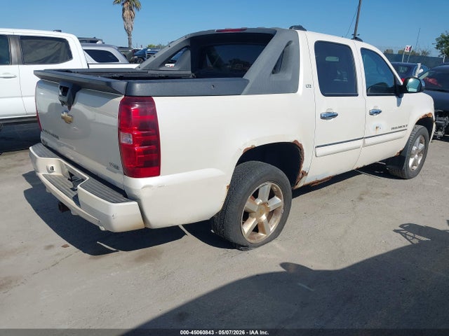2008 Chevrolet Avalanche 1500 Ltz მანქანა იყიდება აუქციონზე, vin: 3GNFK123X8G223226, აუქციონის ნომერი: 45060843