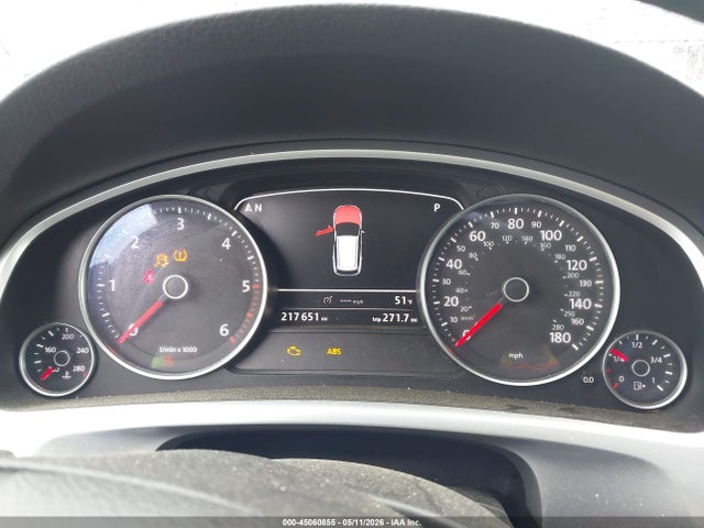 2012 Volkswagen Touareg Tdi Executive მანქანა იყიდება აუქციონზე, vin: WVGEK9BP1CD010074, აუქციონის ნომერი: 45060855