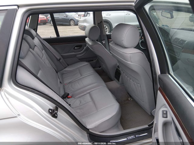 45060887 :رقم المزاد ، WBADS43481GD86113 vin ، 2001 Bmw 525ia مزاد بيع