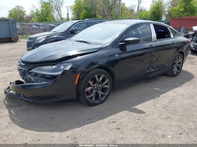 Продаж на аукціоні авто 2015 Chrysler 200 S, vin: 1C3CCCBB9FN709711, номер лоту: 45060891
